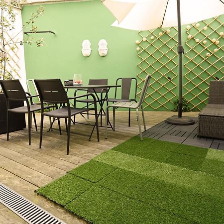 Superb 3 Bedroom & 3 Bathroom Duplex In Brussels City Centre Eksteriør bilde