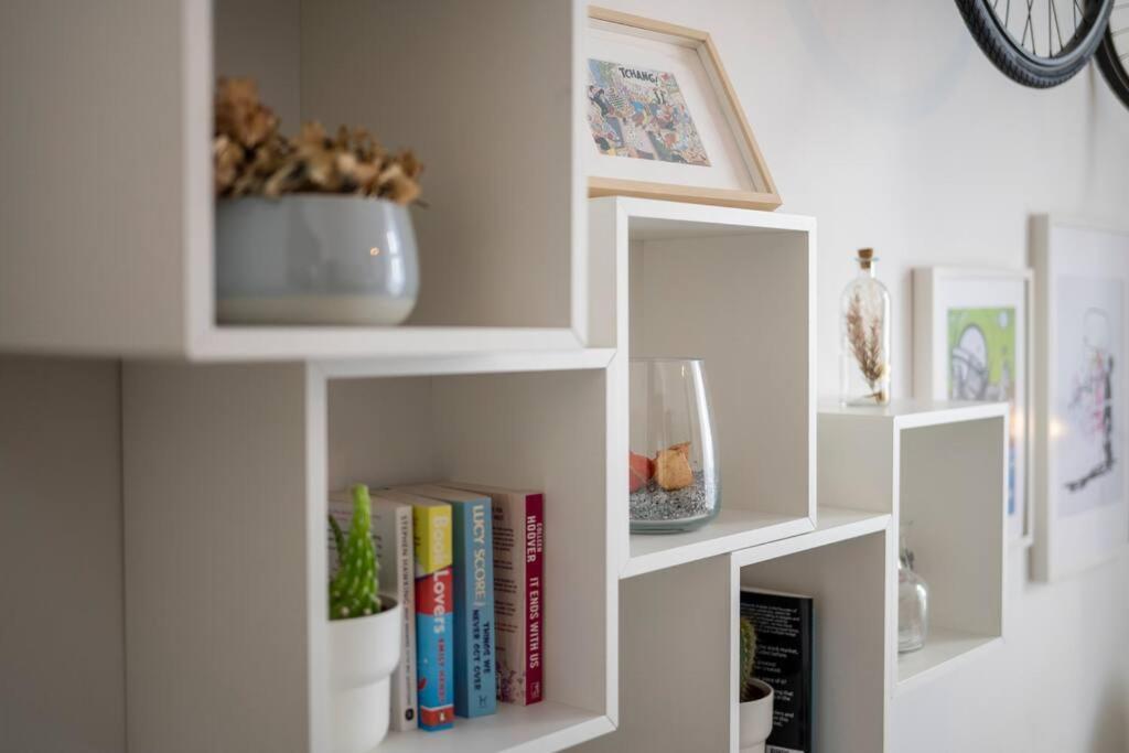 Superb 3 Bedroom & 3 Bathroom Duplex In Brussels City Centre Eksteriør bilde
