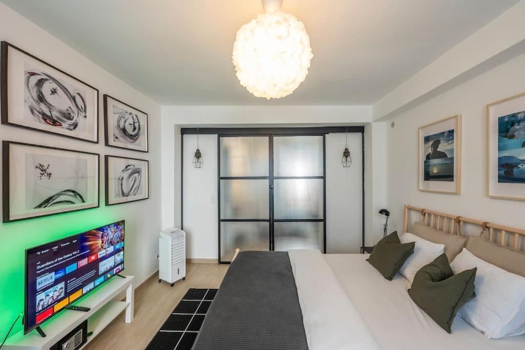 Superb 3 Bedroom & 3 Bathroom Duplex In Brussels City Centre Eksteriør bilde