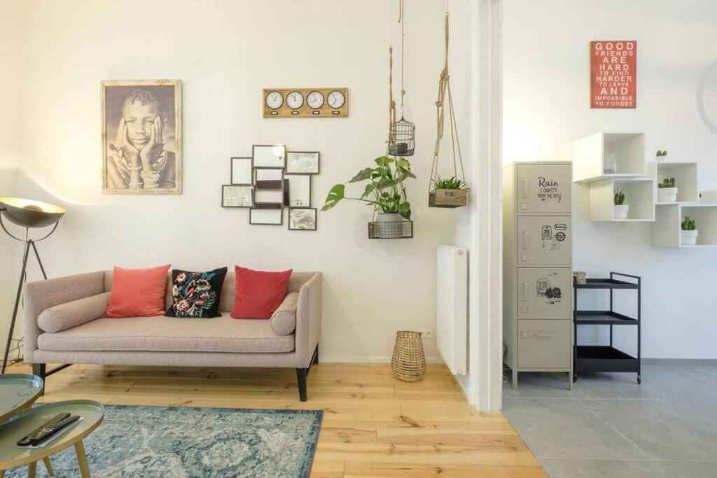 Superb 3 Bedroom & 3 Bathroom Duplex In Brussels City Centre Eksteriør bilde