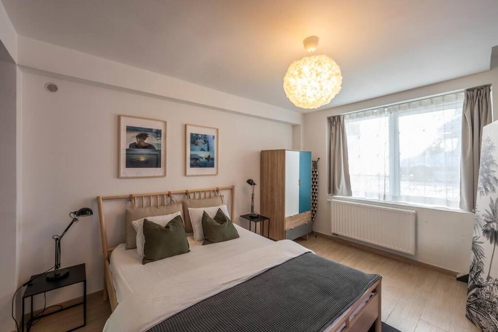 Superb 3 Bedroom & 3 Bathroom Duplex In Brussels City Centre Eksteriør bilde